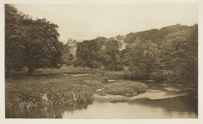 Haddon Hall, von den Wiesen