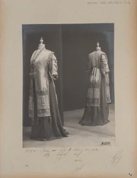 Albumseite: House of Worth, Jacke