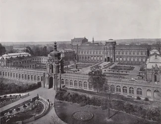 Zwinger, Totalansicht