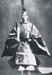 Hirohito, Kaiser von Japan, bei seiner Thronbesteigung