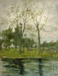 Zwei Bäume hinter einem Wasserlauf silhouettiert