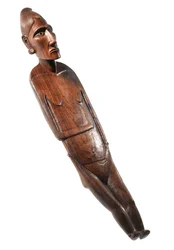Weibliche Figur (moai papa) von Rapa Nui (Osterinsel)