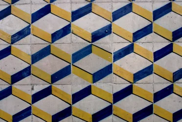 Azulejos-Design im Baixas-Gebiet (Keramik)