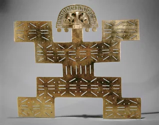 Gegossenes Tumbaga-Bruststück, aus Huaca del Dragon, Caldas, Kolumbien, Tolima-Stil