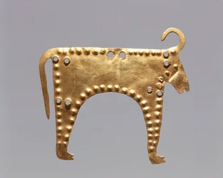 Bulgarien, Sofia, Nationales Historisches Museum, Goldblatt mit Tierfiguren aus Warna