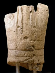 Büste eines Nuraghe-Boxers, aus Monte Prama (Cabras)