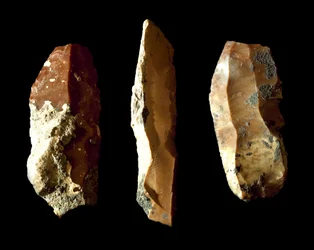 Vorgeschichte: Feuersteinschaber. Jungsteinzeit. Aus Umbrien. Perugia, Museo Archeologico Nazionale dell