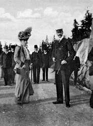 König Haakon VII. von Norwegen 1872-1957 mit seiner Gemahlin Königin Maud 1869-1938, 1908.