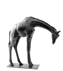Große Giraffe mit gesenktem Kopf, modelliert 1909-10, gegossen vor 1913