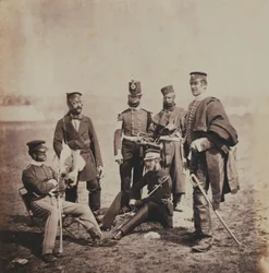 Brigadegeneral Charles Thomas Van Straubenzee (1812-92) und Offiziere der Buffs, aus einem Album mit 52 Fotografien zum Krimkrieg, 1855