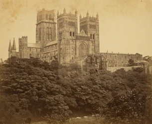 Westfassade von Durham