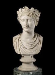 Kopf der Agrippina Minor mit Diadem