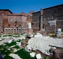 Forum des Augustus: Blick auf den Tempel des Mars Ultor. 2 v. Chr. Rom