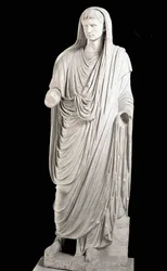 Der römische Kaiser Augustus (Gaius Julius Caesar Octavianus) (63 v. Chr.-14 n. Chr.) als Pontifex Maximus. Marmorskulptur, gefunden an der Via Labicana, spätes 1. Jahrhundert v. Chr. Museo Nazionale Romano, Rom
