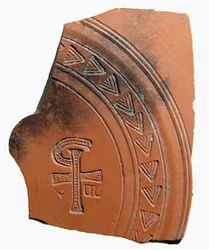 Keramikscherbe mit einer Buchstabenkombination, die eine Abkürzung für den Namen Jesu Christi bildet, Nordafrika, ca. 4. Jahrhundert n. Chr.