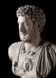 Römische Kunst: „Der römische Kaiser Commodus (161-192)“ Büste aus Marmor - Musei Capitolini Rom - Büste des Kaisers Commodus (161-192) - Marmorskulptur - Musei Capitolini, Rom, Italien