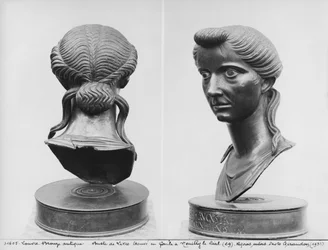 Zwei Ansichten einer Büste der Livia (58 v. Chr.-29 n. Chr.) (Bronze)