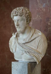 Büste des römischen Kaisers Mark Aurel (121 - 180 n. Chr.) Marmor