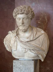 Büste des römischen Kaisers Mark Aurel (121 - 180 n. Chr.) Marmor