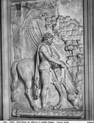 Kaiserliche Platte mit Reliefdarstellung von Bellerophon, der das geflügelte Pferd Pegasus an einer Quelle tränkt, Corridoio dei Bassorilievi des Palazzo Spada, Rom
