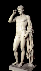 Römische Kunst: Marmorskulptur von Marcus Claudius Marcellus (42-23 v. Chr.), Neffe von Augustus, hergestellt von Cleomenes dem Athener, um 20 v. Chr., Höhe 190 cm - Paris, Musée du Louvre