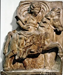 Römische Kunst: Die Göttin Epona, Gottheit gallischen Ursprungs, Schutzpatronin der Reiter und Reisenden. Kalksteinstatue gefunden in Gannat (Allier), Auvergne. Saint Germain en Laye. Museum für Nationalantiquitäten