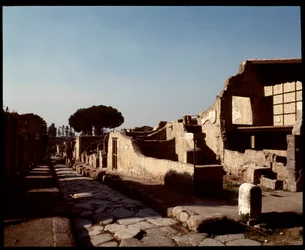 Ansicht des Decumanus Maximus, 5. Jahrhundert v. Chr. - 1. Jahrhundert n. Chr.