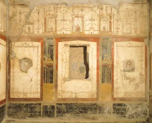 Wanddekoration im vierten pompejanischen Stil, aus dem Haus des Loreio Tiburtino, Pompeji, Kampanien, römische Zivilisation