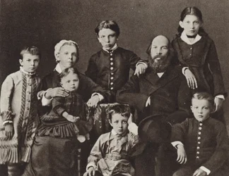 Lenin unter seiner Familie, Simbirsk, 1879