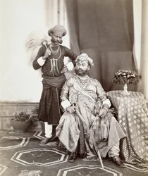 Seine Hoheit Maharaja Tukoji Rao II von Indore und Begleiter, 1877