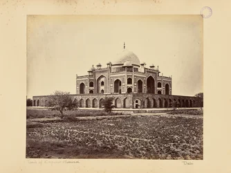 Delhi; das Mausoleum des Kaisers Humayun