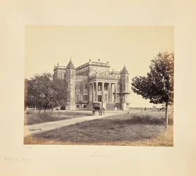 Lucknow; Der Dilkusha-Palast