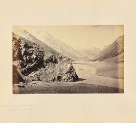 Das Chandra-Tal von Chota Shigri - Shigri-Gipfel in der Ferne