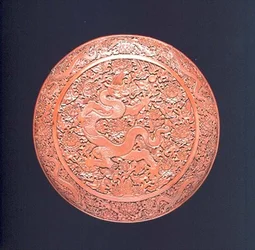 Schachtel mit Deckel, Ming-Dynastie, frühes 15. Jahrhundert
