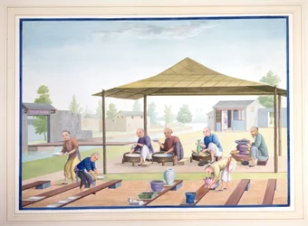 Arbeiter beim Auftragen der Glasuren, um 1825