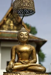 Der Phra Buddha Sihing während der Neujahrsfeierlichkeiten