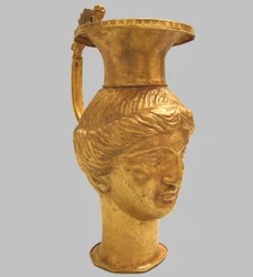Figurengefäß, 4. Jahrhundert v. Chr.