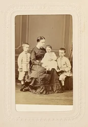 Prinzessin Clotilde und ihre Kinder