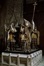Grabmal des Seefahrers Christoph Kolumbus (Cristoforo Colombo, Cristóbal Colón) (1451-1506). Kathedrale von Sevilla (Catedral de Santa María de la Sede), Spanien