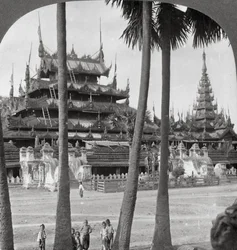 Tempel der heidnischen Könige in der Nähe der Aindow Yak Pagode, Mandalay, Burma, 1908