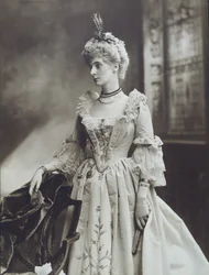 Lady Evelyn Cavendish, spätere Herzogin von Devonshire, als Dame am Hof der Kaiserin Maria Theresia, Der Diamantjubiläumsball der Herzogin von Devonshire im Devonshire House