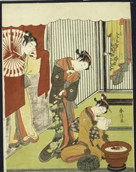 Figuren in einem Innenraum, eine Kurtisane schaut auf ihre Shinzo, die einen Liebesbrief liest