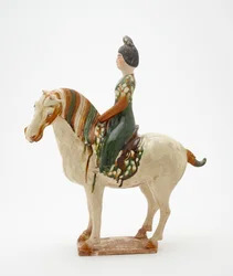 Frau zu Pferd, Tang-Dynastie, ca. 700-750