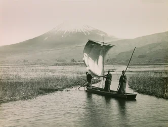 Blick auf den Berg Fuji von Tokaido, um 1900 - 1915