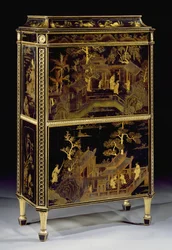 Lackierter Damensekretär, hergestellt für Harewood House