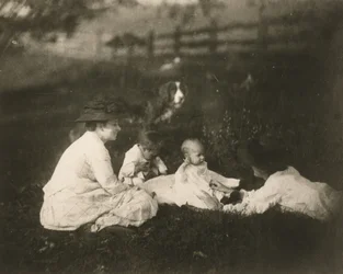 [Frances, Artie und Tom Crowell sowie Susan Macdowell in Avondale, Pennsylvania]