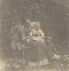 Frances Crowell und ihre Kinder