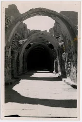 Galerie 94 nach Süden, Kloster St. Simeon, Assuan, Ägypten, Fotografie von Ugo Monneret de Villard