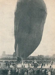 Ein riesiger Ballon war notwendig für Professor Piccards Aufstieg