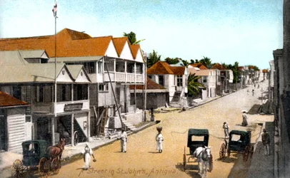 Eine Straße in St. Johns, Antigua, ca. 1900er
